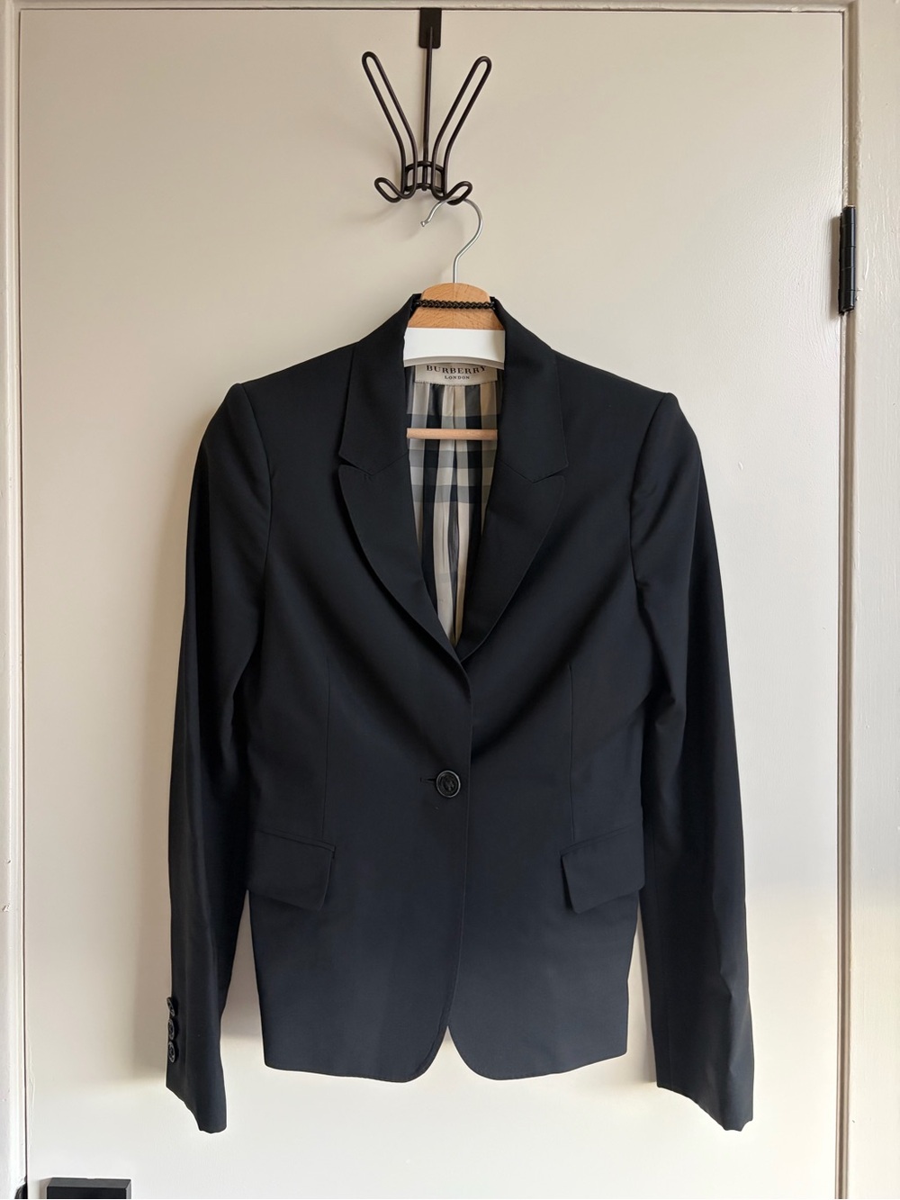 Burberry Black Women's Size 6 Single-Button Tailored Blazer w/ Garment Bag